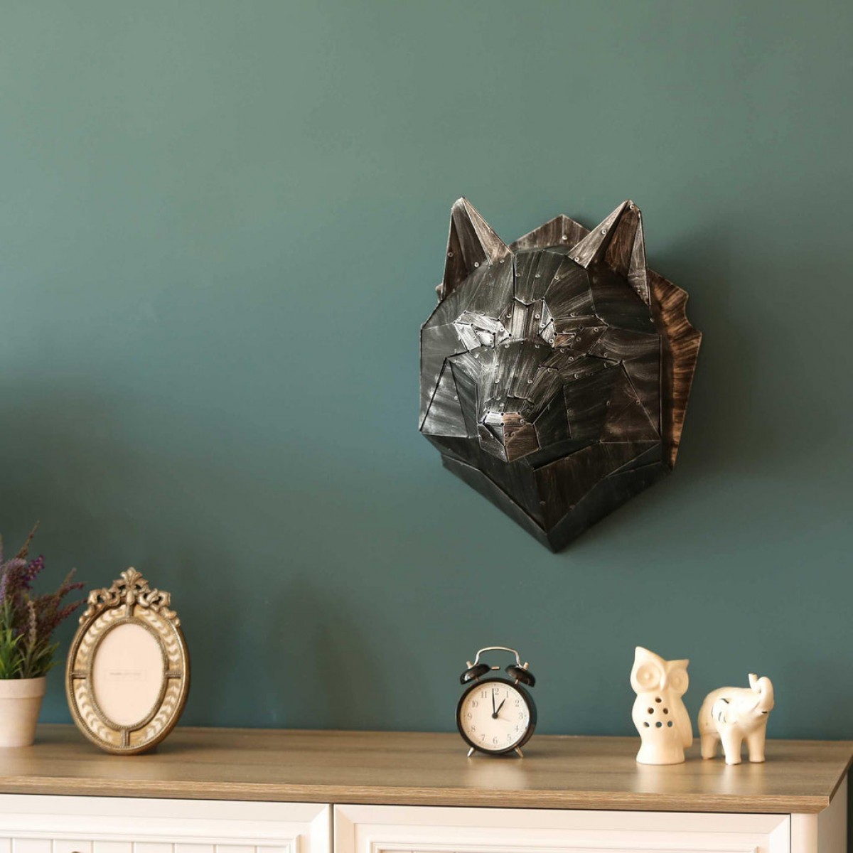 Custom Wolf Metal Wolf Statue Wall Decor