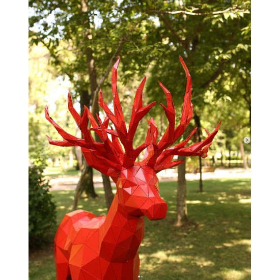 Outdoor Metal Deer Model