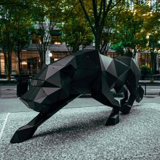 PANTHER L - Handgefertigte Panther-Statue aus Metall
